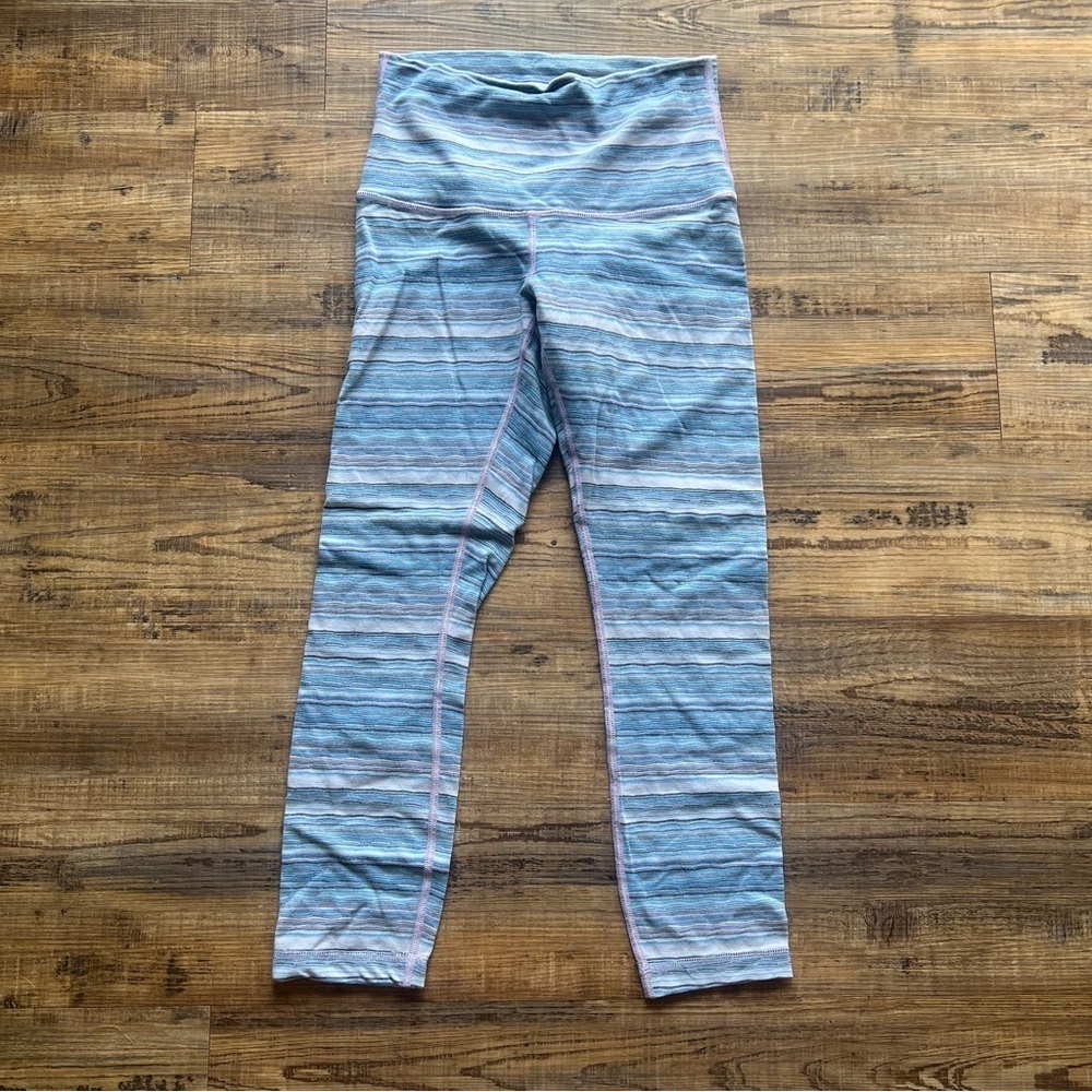 Lululemon Wunder Under Crop III Space Dye Twist Lullaby Ray Women’s Size 6